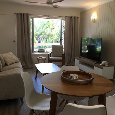 The Bay Beach Shack, Hervey Bay Exterior photo