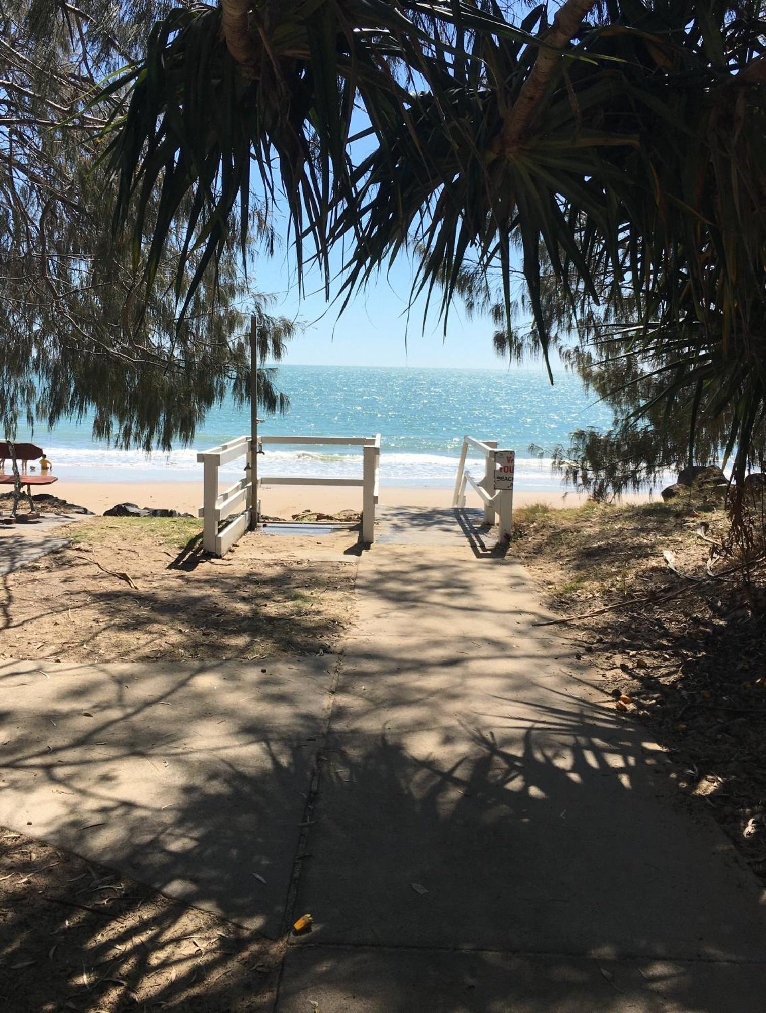 The Bay Beach Shack, Hervey Bay Exterior photo